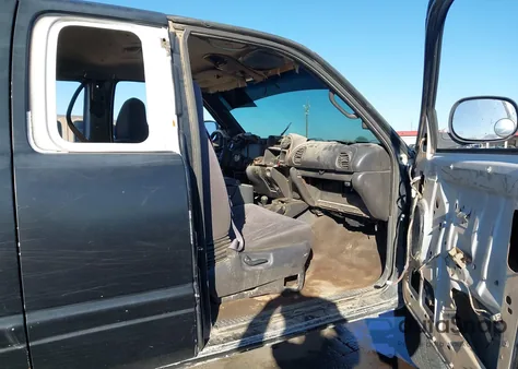 1999 Dodge Ram 2500 St from USA, damaged, VIN 1B7KF2365XJ537258